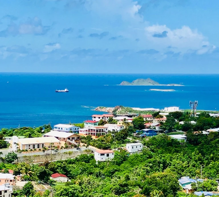 dwic27_travel_itinerary_02-charlotte-amelie