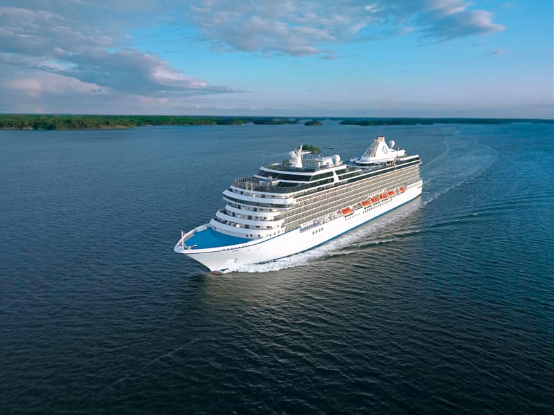 Desire Hong Kong Singapore Cruise 2028 43 DHKSC2028-Sitio-Travel-Gallery-13-Aerial-Ship-800x600px