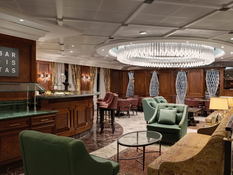 Desire Hong Kong Singapore Cruise 2028 32 DHKSC2028-Sitio-Travel-Gallery-14-Baristas-Grand-Bar800x600px