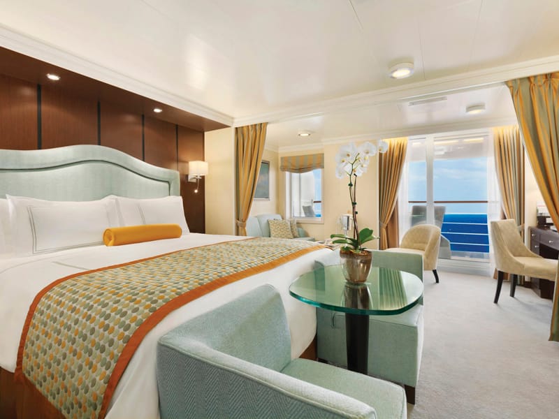 Desire Hong Kong Singapore Cruise 2028 40 DHKSC2028-Sitio-Travel-Gallery-21-Penthouse-Suite-800x600px